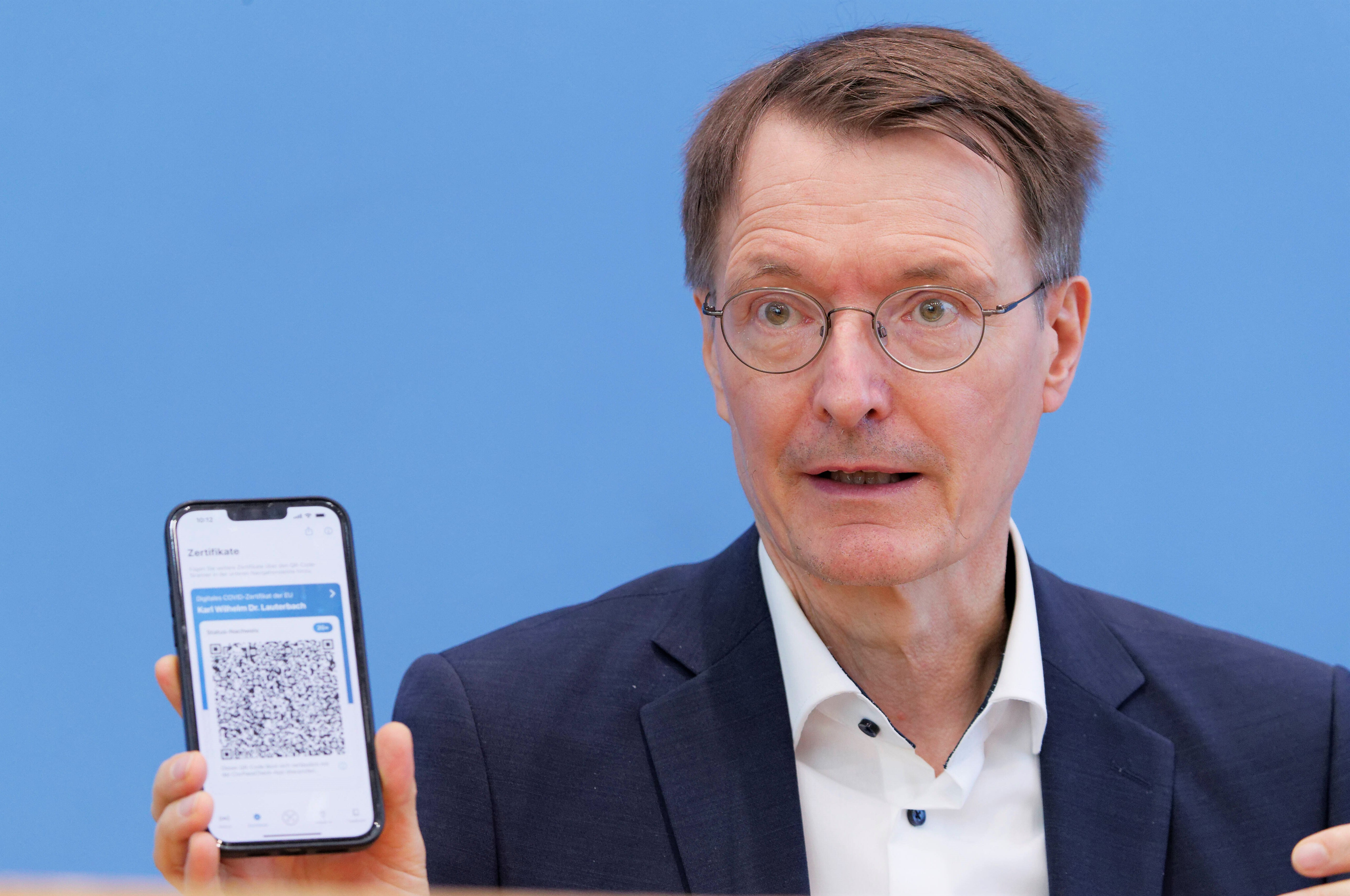 Erste Corona-Tote in Deutschland! Zahl der Corona-Infektionen steigt stark an - droht Winter-Welle?