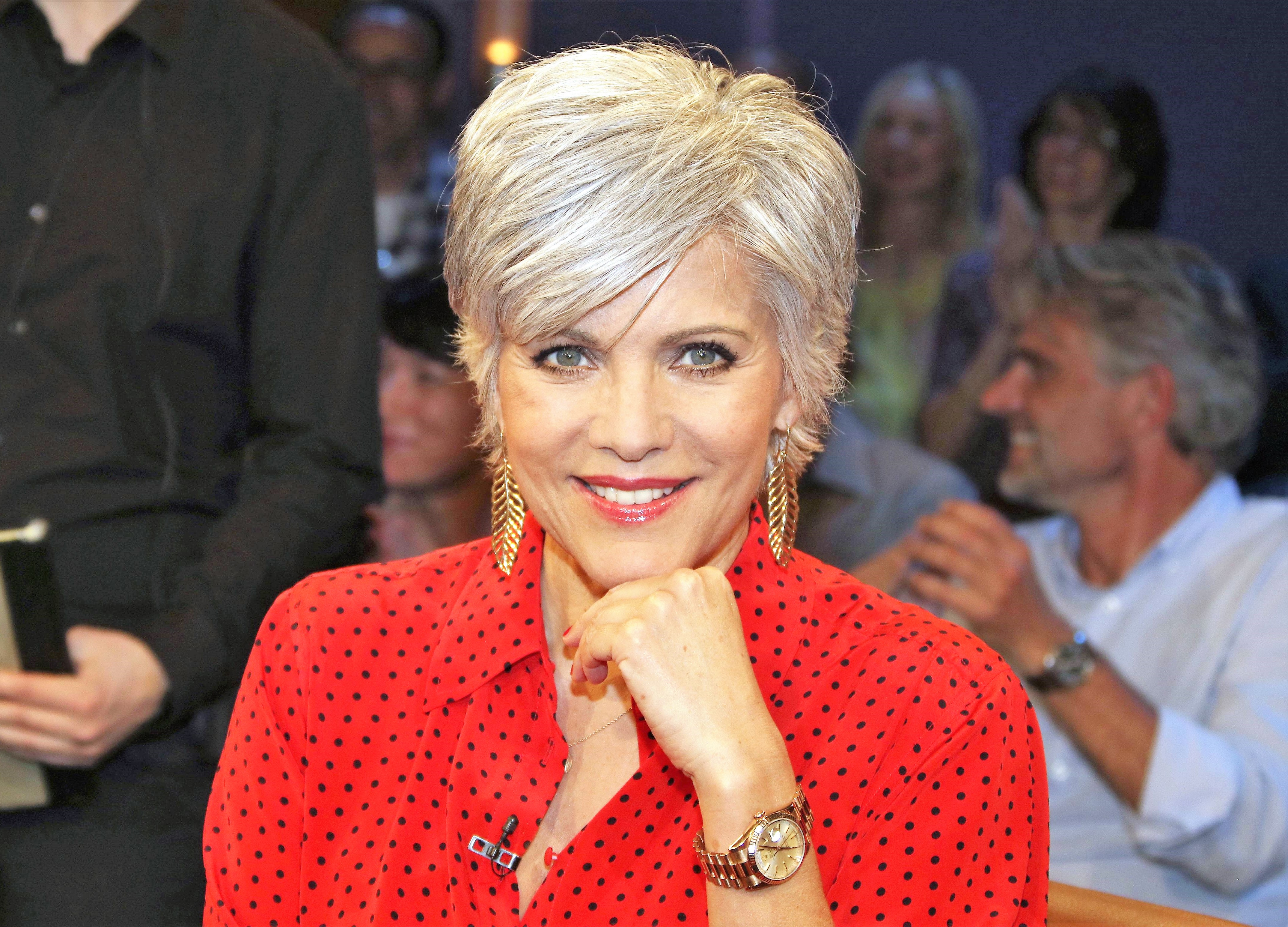 Birgit Schrowange: Sie schwärmt von ihrer großen Liebe und neuen Lebensplänen!