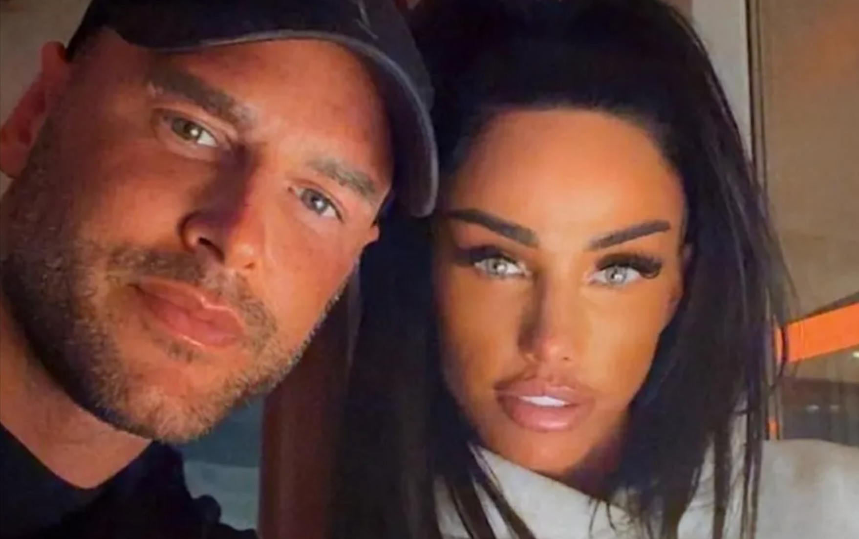 Blitz-Hochzeit in Dubai: Katie Price heiratet Mann, den sie erst vor einer Woche traf