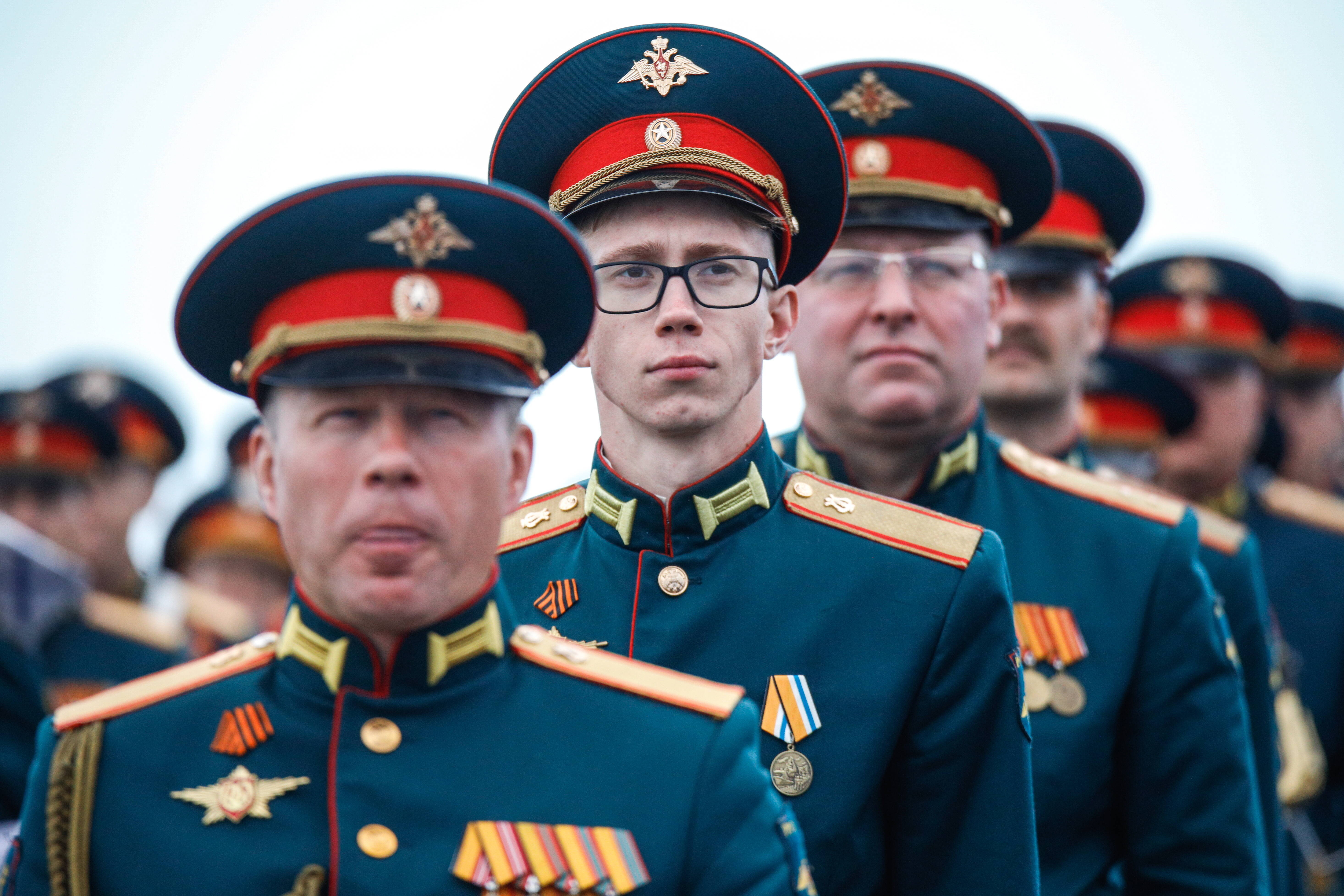 Russische Ostflotte läuft aus! NATO besorgt - sind die Gas- und Bohrinseln bedroht?