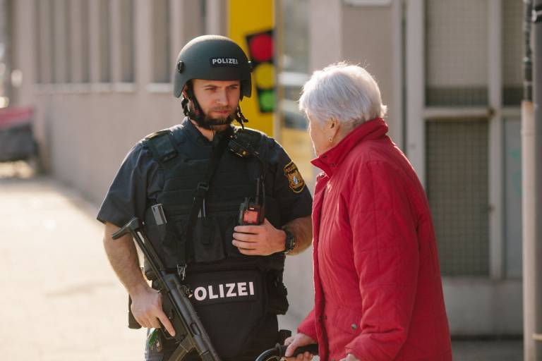 Angriff auf Justizminister Marco Buschmann - Chaoten bedrohen deutschen Minister!