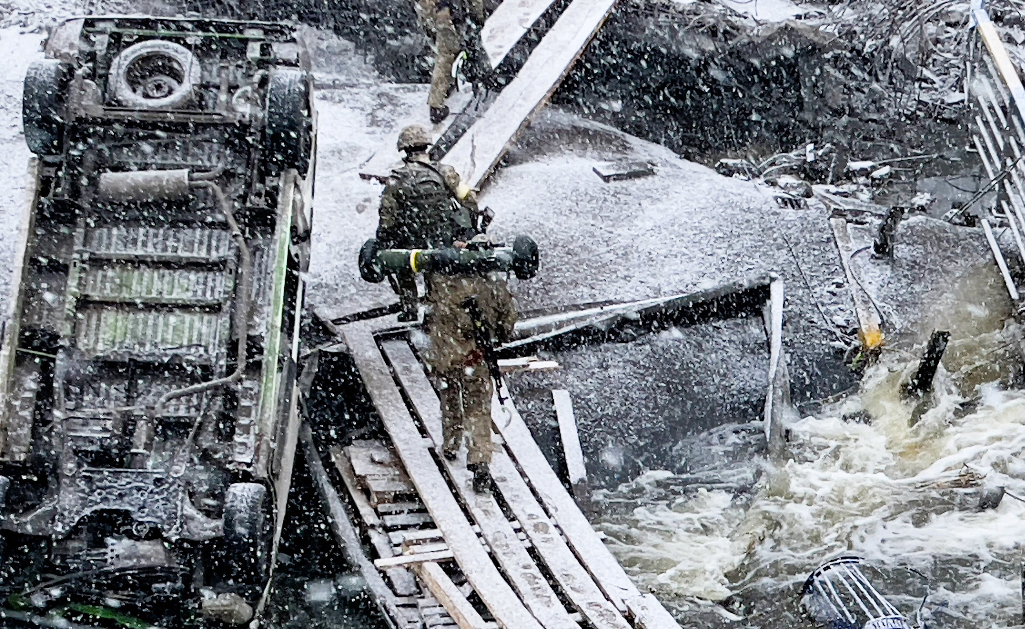 Putin startet Plan "Eiszeit"! Große Gefahr für die Ukraine - Putin will die Energieversorgung zerstören!