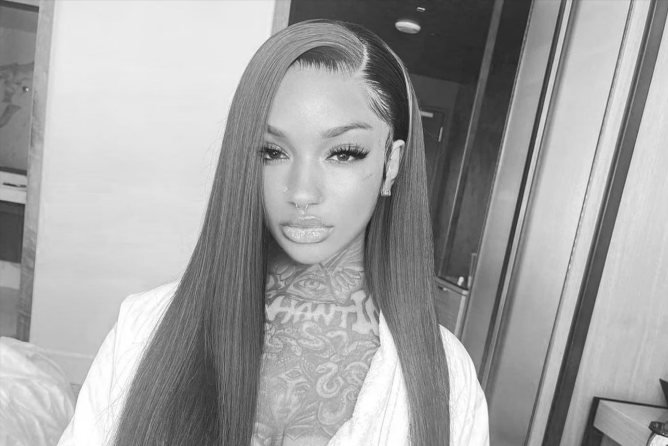 Todesdrama! Beliebte Musikerin stirbt an Überdosis - Fans fassungslos! 